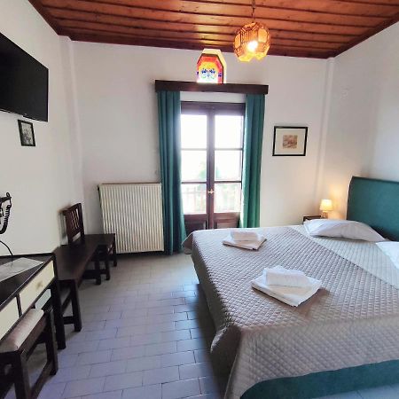 Áyios Dhimítrios Hotel Vrionis מראה חיצוני תמונה