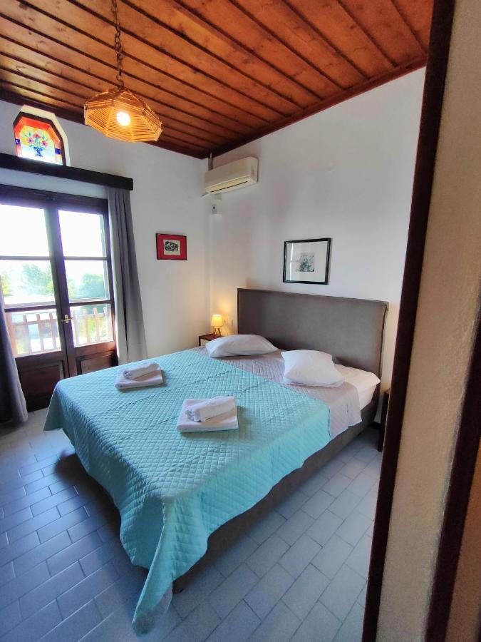 Áyios Dhimítrios Hotel Vrionis מראה חיצוני תמונה