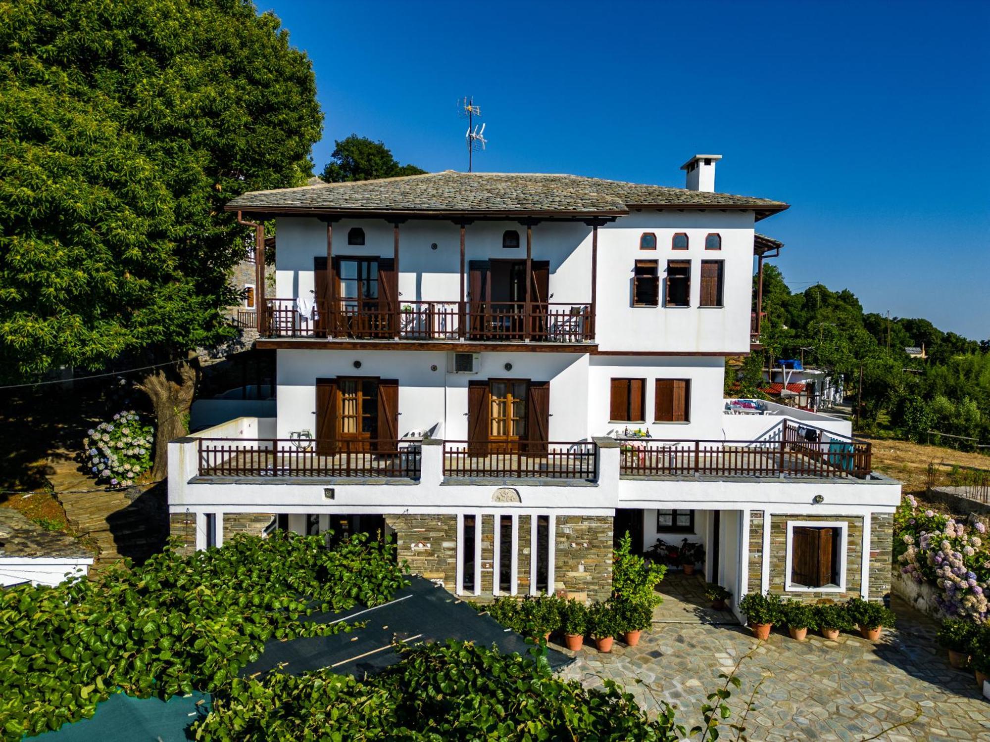 Áyios Dhimítrios Hotel Vrionis מראה חיצוני תמונה
