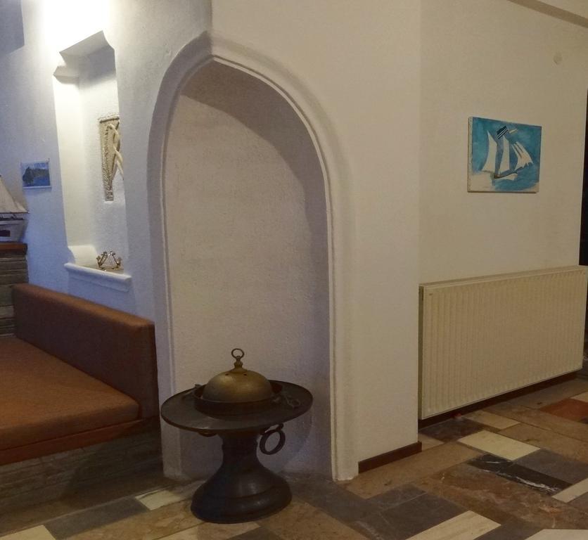 Áyios Dhimítrios Hotel Vrionis מראה חיצוני תמונה