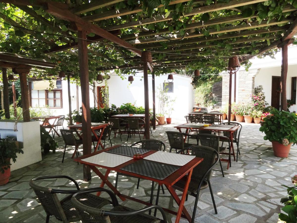 Áyios Dhimítrios Hotel Vrionis מראה חיצוני תמונה